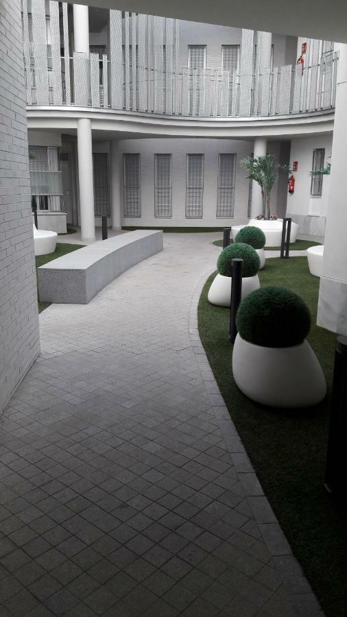 Rastro Jardines De Murillo, By Homing U Sevilla Exteriér fotografie